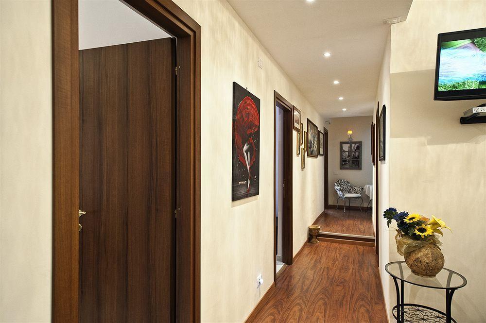 Holidays Rooms Roma Ngoại thất bức ảnh