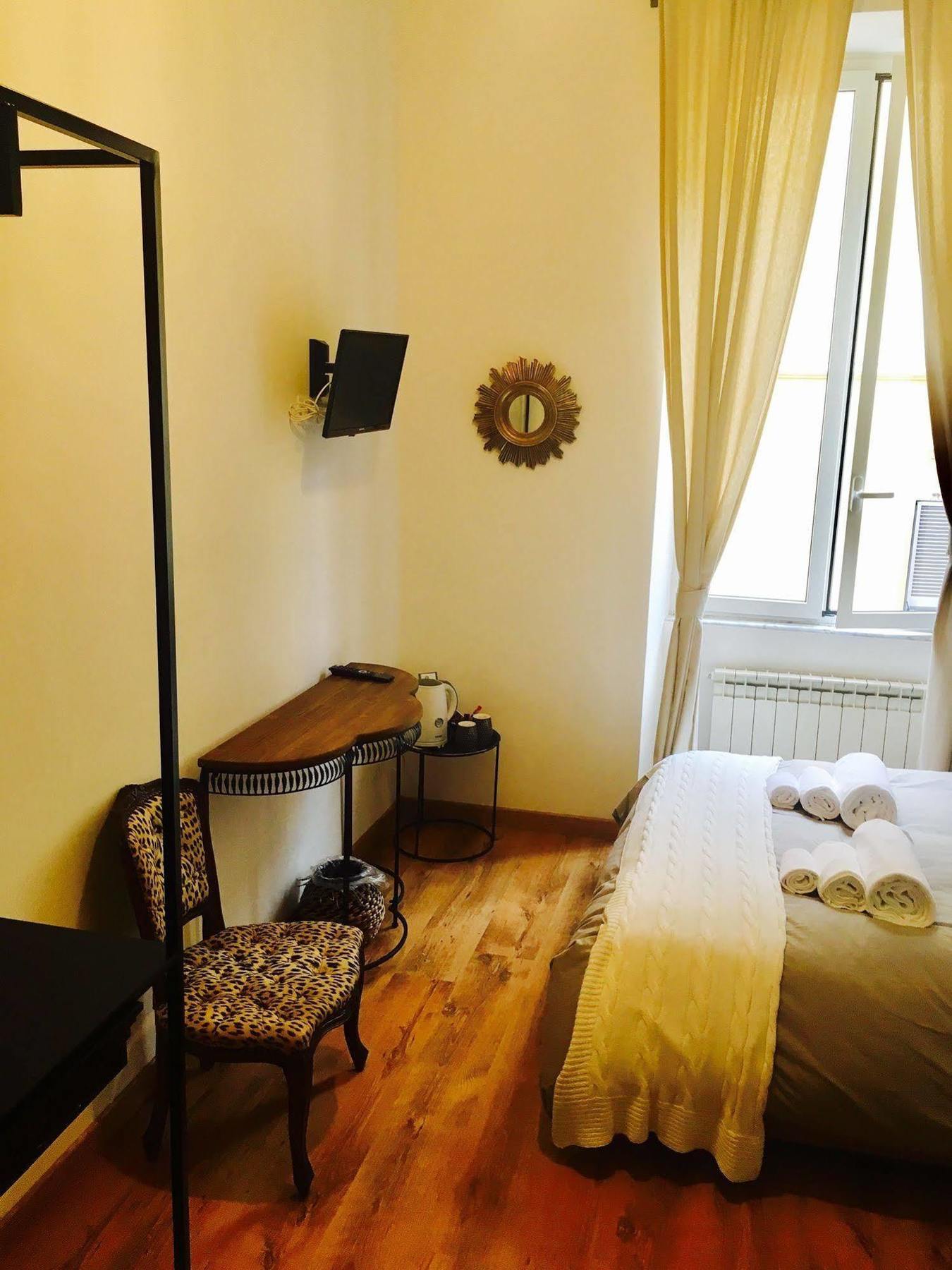 Holidays Rooms Roma Ngoại thất bức ảnh