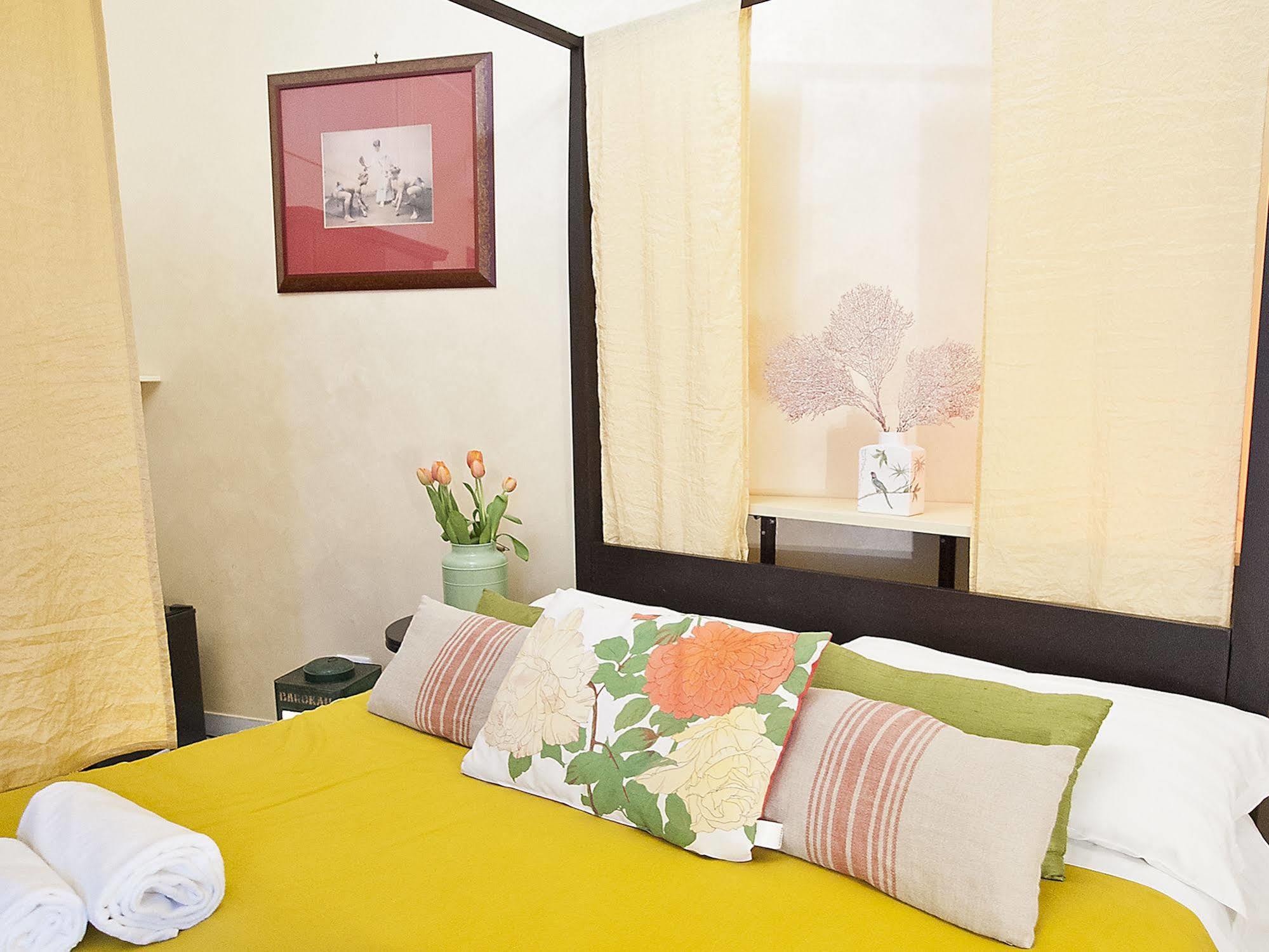 Holidays Rooms Roma Ngoại thất bức ảnh