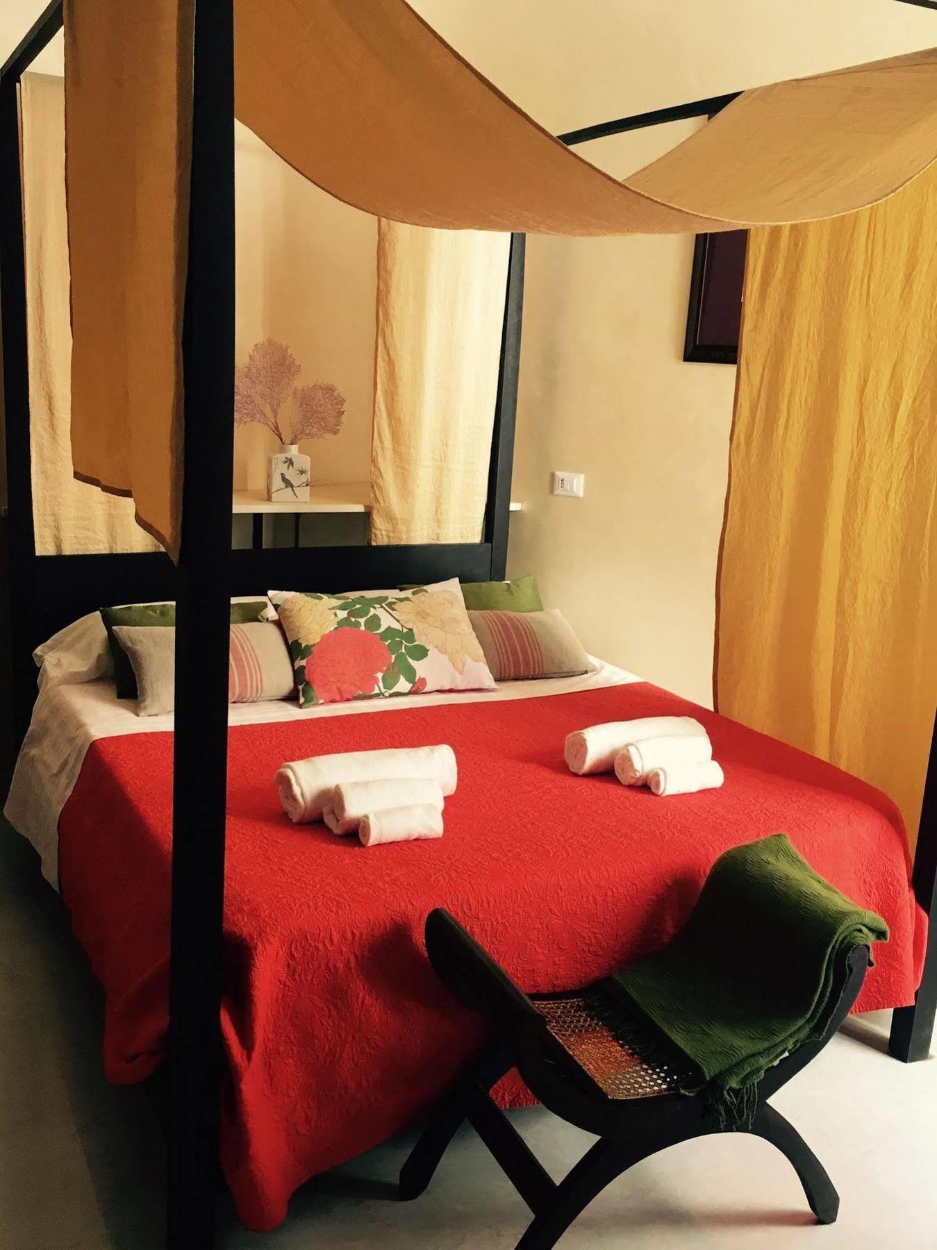 Holidays Rooms Roma Ngoại thất bức ảnh